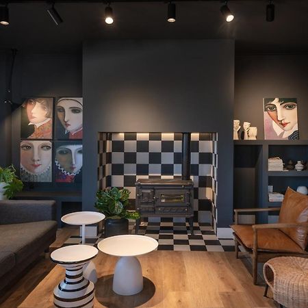 City'S Best-Kept Secret, Eclectic & Luxe Getaway Kalamáta Buitenkant foto