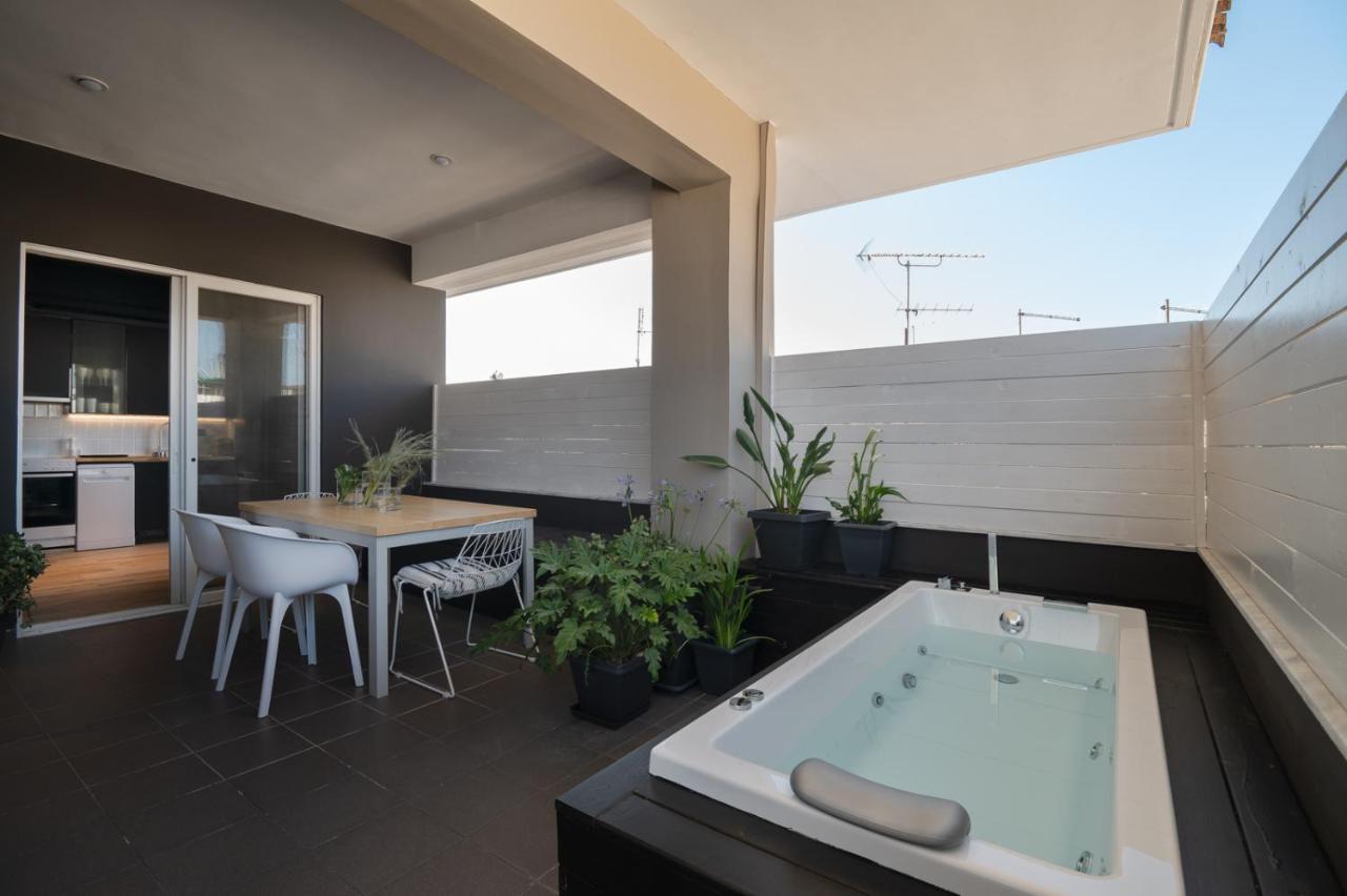 City'S Best-Kept Secret, Eclectic & Luxe Getaway Kalamáta Buitenkant foto